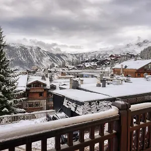 Le Saint Joseph Hotel